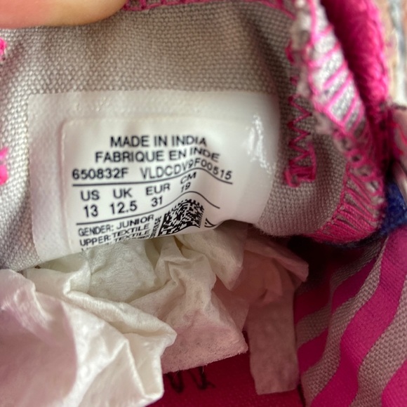 CONVERSE ALL-STAR LOWTOPS, JUNIORS/KIDS SIZE 13 - Picture 12 of 12